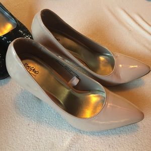 Mossimo Target Brand Nude Heels
